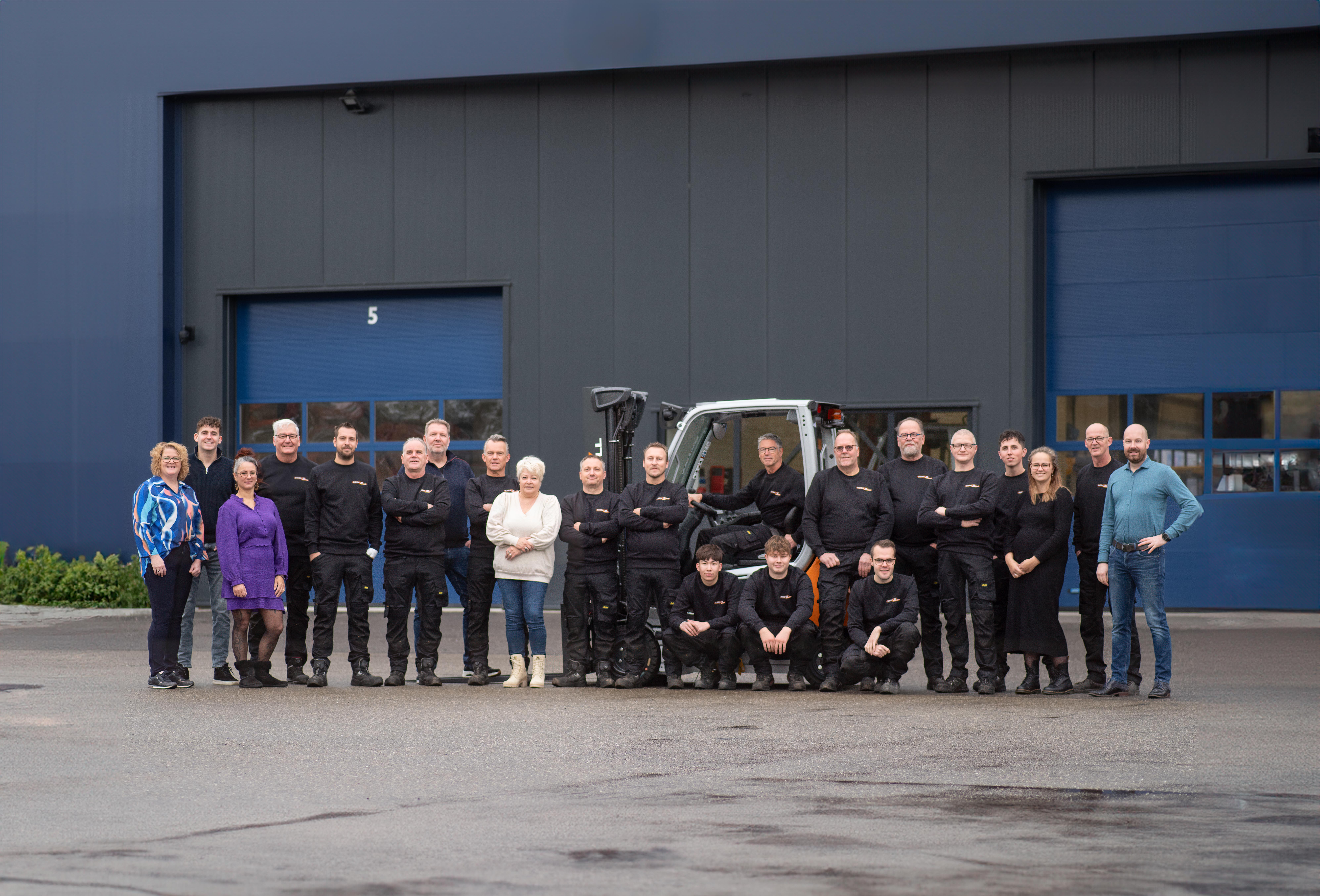 Heftruckservice de Vlieger wordt Intraxis!